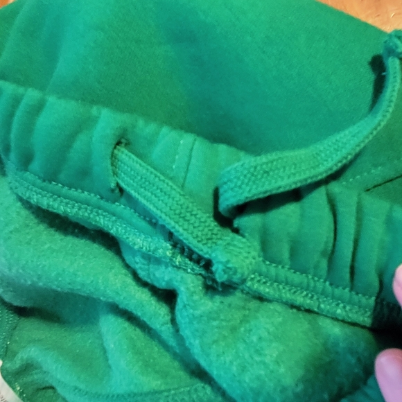 Elevated Faith Kelly Green Our World Needs Jesus Sweatpants Joggers Womens XL - Picture 12 of 12